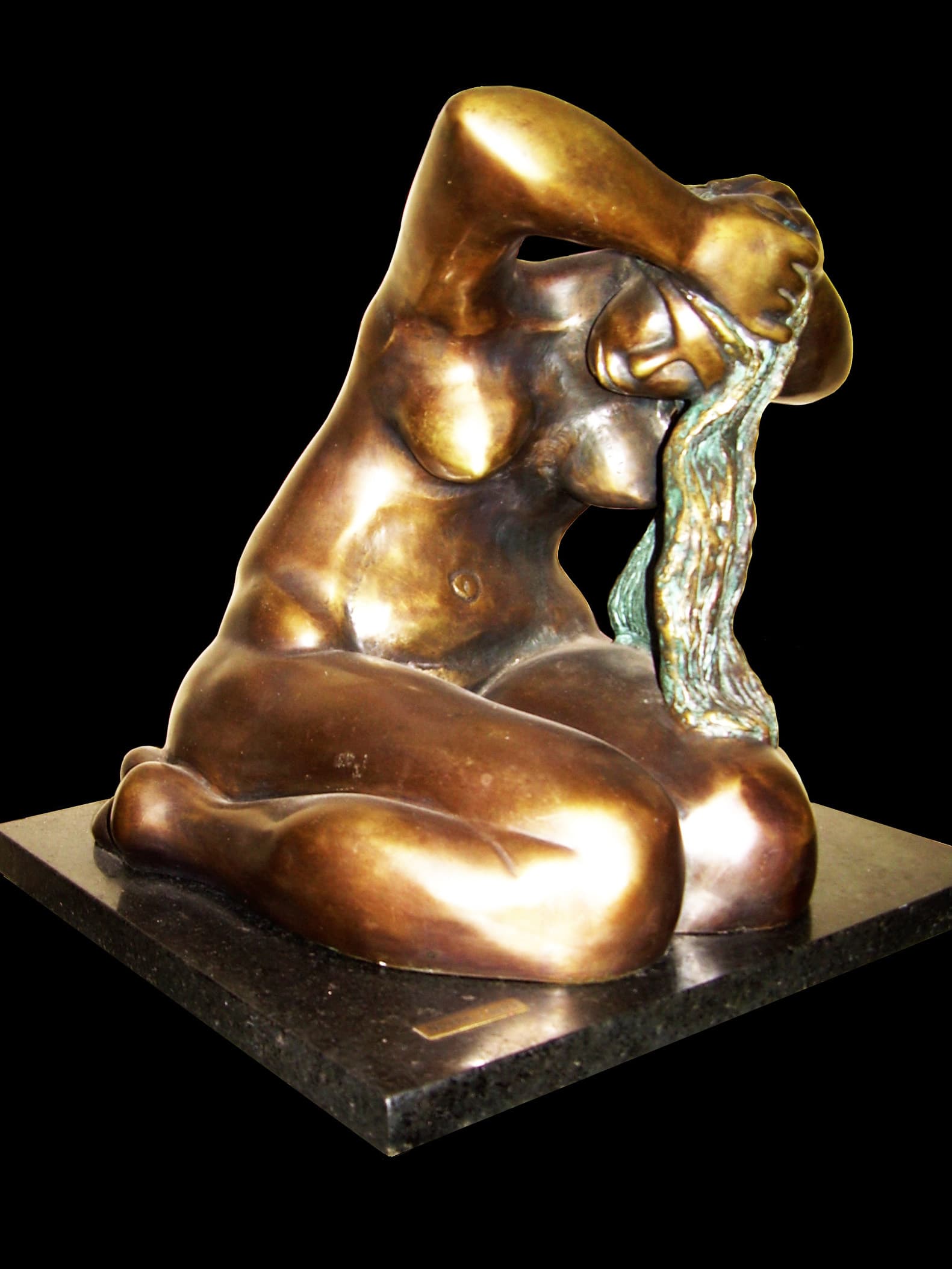 Escultura em bronze e cobre nº 14 — obra de Emicles Nogueira Nobre, escultor em Brasília (DF)