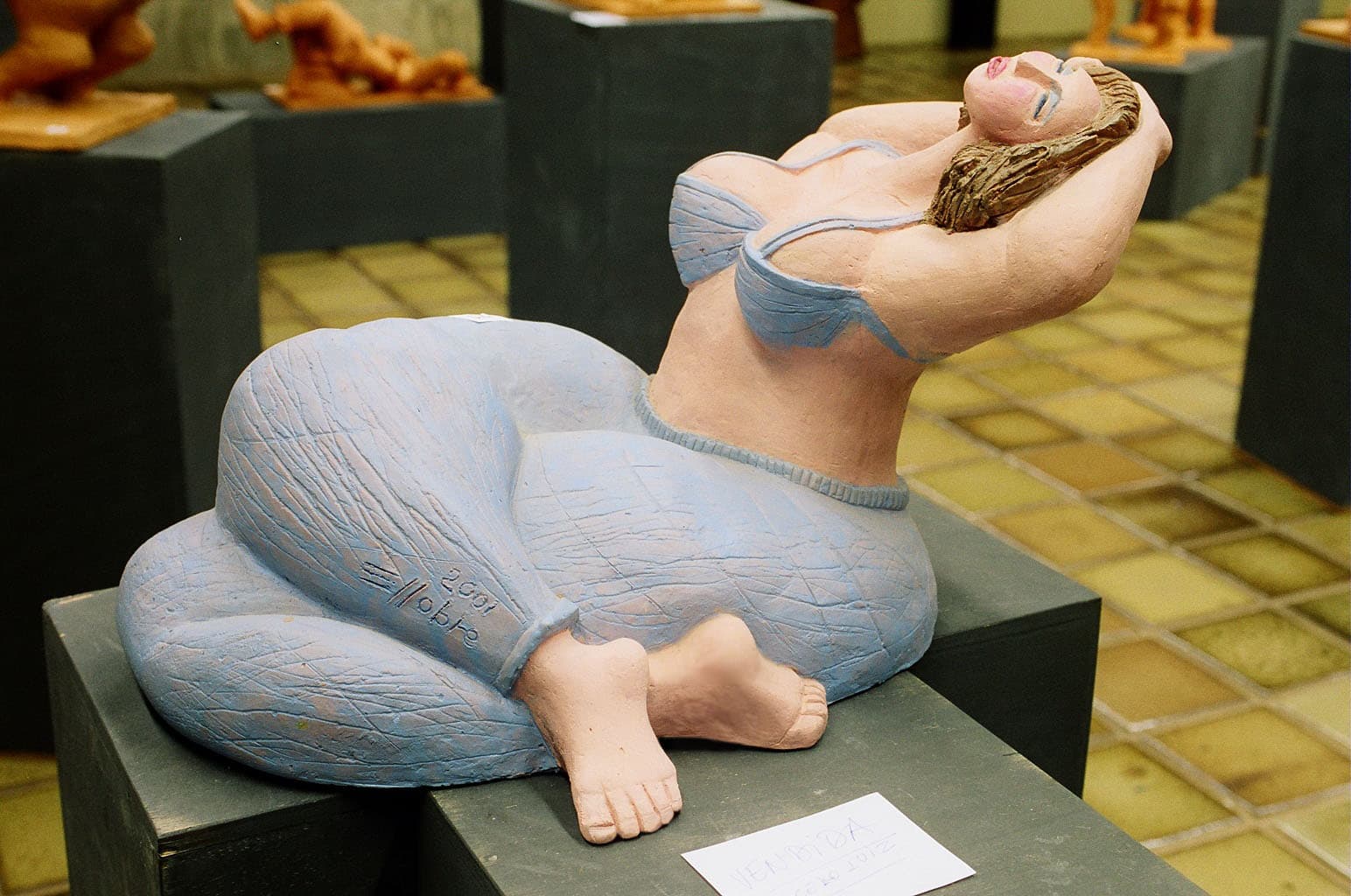 Escultura nº 5 — obra de Emicles Nogueira Nobre, escultor em Brasília (DF)