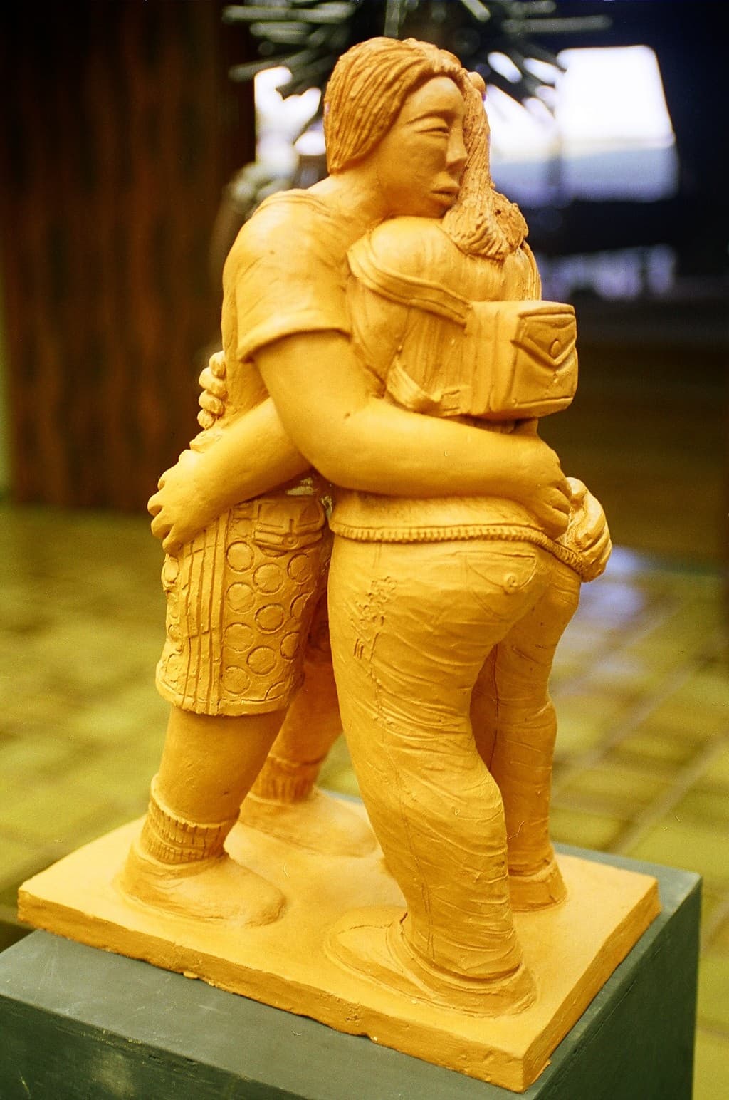 Escultura nº 6 — obra de Emicles Nogueira Nobre, escultor em Brasília (DF)